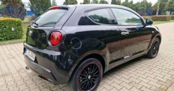 Alfa Romeo MiTo Hatchback 3d 1.4 16v 78KM 2009 Alfa Romeo Mito Alfa Romeo Mito 1.4 Benzyna 79KM, zdjęcie 4