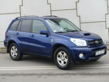Toyota RAV4 II 2.0 16V D-4D 116KM 2005 Toyota RAV-4 2.0D4D116KM/4X4/Długie Opłaty, zdjęcie 1