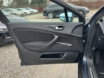 Citroen C5 III Sedan 2.0 HDi FAP 140KM 2011 Citroen C5 2.0 HDI 140KM/Exclusive/Zarejestrowany, zdjęcie 9