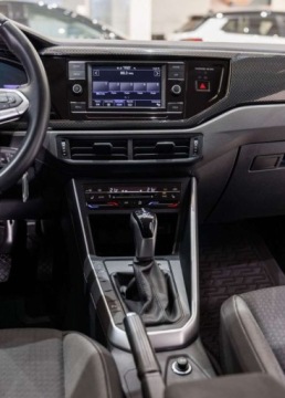 Volkswagen Taigo 1.0 TSI 110KM 2022 Volkswagen Taigo 1.0 TSI Style Benzyna 110KM, zdjęcie 25