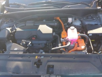 Hyundai Santa Fe IV 2022 Hyundai Santa Fe 2022 r., 1,6 L HYBRID BLUE 1.6 Hybryda 226KM, zdjęcie 11