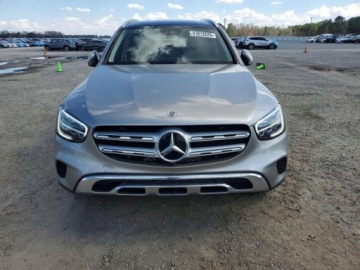Mercedes GLB 2022 Mercedes-Benz GLB 2022r., 300, 2L, od ubezpieczalni 2.0 Benzyna 259KM, zdjęcie 4