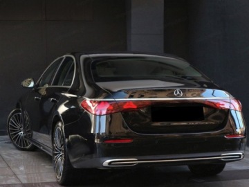 Mercedes Klasa E W214 Sedan 2.0 200 204KM 2025 E Klasa 200 4-Matic Exclusive 2.0 (204KM) 2025, zdjęcie 1