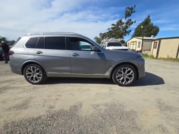 BMW X7 2025 BMW X7 XDrive40I 2025 3.0 Benzyna 375KM, zdjęcie 4