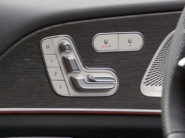 Mercedes GLE V167 SUV Facelifting 2.0 300d 269KM 2025 MERCEDES-BENZ GLE 300 d 4-Matic AMG Line 2.0 (269KM) 2025, zdjęcie 11