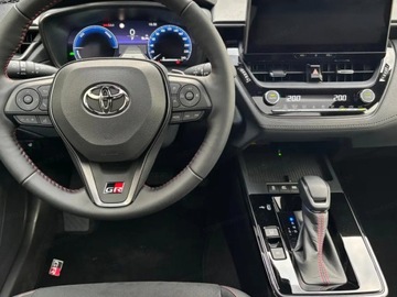 Toyota Corolla Cross 2025 Od ręki - GR Sport 2.0 Hybrid Dynamic Force AWD 180KM | Podgrzewane fotele!, zdjęcie 4