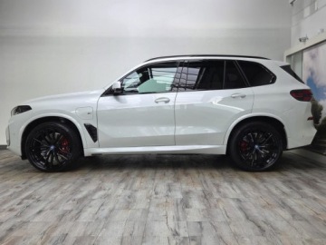 BMW X5 G05 SUV Plug-In Facelifting 3.0 50e 490KM 2026 BMW X5 xDrive50e Individual Edition Suv 3.0 (489KM) 2026, zdjęcie 1