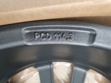 KOLA KIA SPORTAGE 5 BRIDGESTONE 235/50R19 TPMS