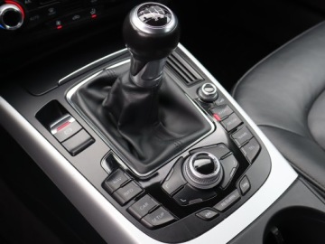 Audi A4 B8 Avant Facelifting 1.8 TFSI 120KM 2015 Audi A4 1.8 TFSI, Skóra, Navi, Xenon, Bi-Xenon, zdjęcie 17