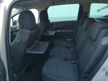 Peugeot 5008 I Minivan 2.0 HDi FAP 150KM 2011 Peugeot 5008 2,0 HDI 150KM Klimatronik ALU 16 7, zdjęcie 16
