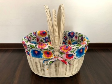 БОЛЬШАЯ Белая плетеная корзина для пикника. ВСТАВКА LOWICKI.