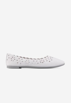 ЖЕНСКИЕ СЕРЕБРЯНЫЕ БАЛЕТКИ С АЖУРОМ ВНУТРИ. ЭКО-КОЖА