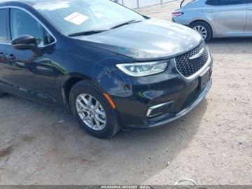 Chrysler Pacifica II 2023 Chrysler Pacifica Touring L 2023 3.6l 3.6 Benzyna 287KM, zdjęcie 7