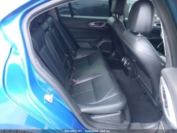 Alfa Romeo Giulia II Sedan 2.0 TBi 280KM 2017 Alfa Romeo Giulia 2017 Alfa Romeo Giulia AWD 2.0 Benzyna 280KM, zdjęcie 11