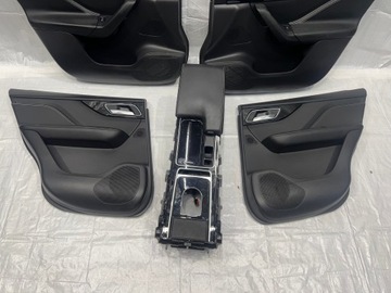 JAGUAR F-PACE SEDADLA POHOVKA KOMPLET