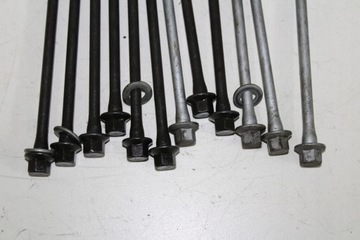 SUZUKI RF 600 R szpilki śruby silnika