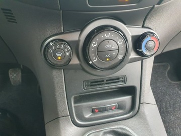 Ford Fiesta VII Hatchback 5d 1.25 Duratec 60KM 2013 Ford Fiesta zadbana fiesta * klima*, zdjęcie 15