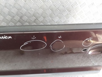 DVEŘE LEVÝ PŘEDNÍ FORD FUSION