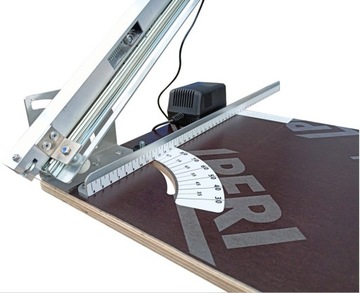 ГИЛЬОТИННЫЙ СТАНОК ДЛЯ РЕЗКИ ПЕНОСТРОЕНИЯ STR CUT SC-104