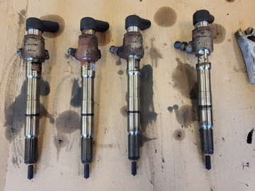 WTRYSKI WTRYSKIWACZ AUDI A3 8P LIFT GOLF VI LEON II OCTAVIA II 1.6 TDI CAY