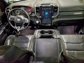  RAM 1500 Laramie 2024 5.7 Benzyna 395KM, zdjęcie 8