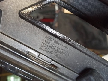 ЦЕНТРАЛЬНАЯ РЕШЕТКА KIA CEED III GT LINE MINI