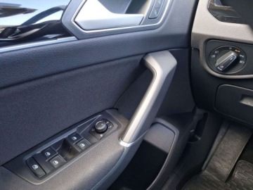 Volkswagen Touran III 1.5 TSI EVO 150KM 2023 Volkswagen Touran Highline Kamera Cofania 7 miejsc Hak LED TOP Faktura Vat, zdjęcie 18