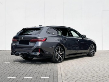 BMW Seria 5 G90-91 Touring 2.0 520d 197KM 2025 BMW Seria 5 Touring 520d xDrive Sport Combi 2.0 (197KM) 2025, zdjęcie 3