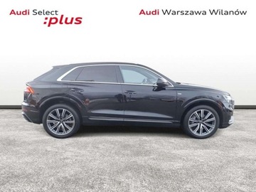 Audi Q8 SUV 3.0 45 TDI 231KM 2022 Audi Q8 S-Line Matrix Pneumatyka 3.0 Diesel 231KM, zdjęcie 5