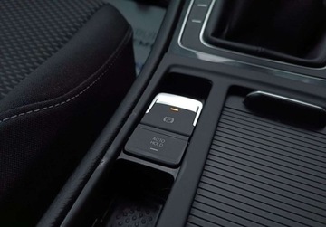 Volkswagen Golf VII Hatchback 3d Facelifting 1.5 TSI BMT 130KM 2019 Volkswagen Golf 1.5 TSI 130KM Trendline SalonPL Serwisowany Iwl. Vat-Marza, zdjęcie 24