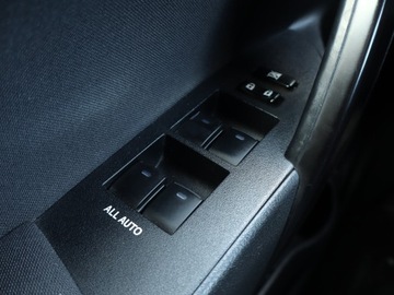 Toyota Corolla XI Sedan Facelifting 1,6 Valvematic 132KM 2018 Toyota Corolla 1.6 Valvematic, Salon Polska, zdjęcie 15