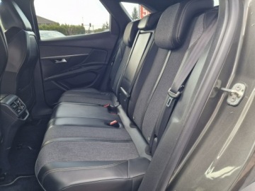Peugeot 3008 II Crossover 1.2 PureTech 130KM 2017 Peugeot 3008 GT Line Full Ledy Pół-Skóry, zdjęcie 19