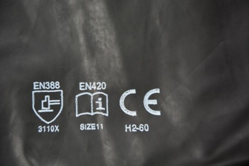 ЗАЩИТНЫЕ ПЕРЧАТКИ ДЛЯ МОЙЧИКА КАБИНЫ