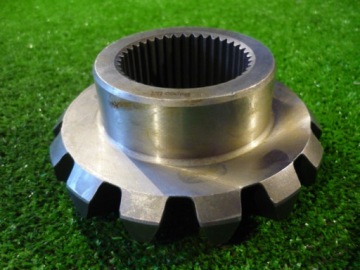 ШЕСТЕРНЯ ДИФФЕРЕНЦИАЛА MF 885518M5 MASSEY