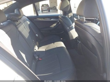 BMW Seria 5 G30-G31 2021 BMW Seria 5 530i 2021, 2.0L R-4 248KM, RWD, od ubezpieczalni 2.0 Benzyna, zdjęcie 4