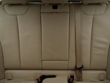 BMW Seria 3 F30-F31-F34 Touring 2.0 318d 143KM 2015 BMW 3 318 d, Automat, Skóra, Navi, Klima, zdjęcie 9