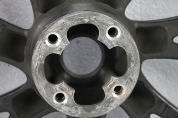 TRIUMPH SPEED TRIPLE 1050 05-11 FELGA TYŁ