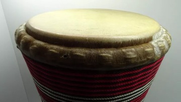 БАРАБАН DJEMBE 13 ДЮЙМОВ/62 СМ МАСТЕРСКАЯ РУЧНОЙ РАБОТЫ МАРИУШ РАННИ + КОРПУС