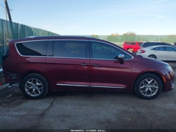 Chrysler Pacifica II 2018 Chrysler Pacifica 3.6 V6 286KM wersja LIMITED ,mala szkoda od ubezpieczalni, zdjęcie 7