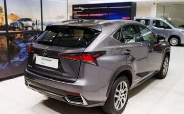 Lexus NX I SUV Facelifting 300h 197KM 2019 Lexus NX 300h Optimum AWD 2.5 Hybryda 197KM, zdjęcie 18