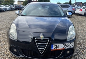 Alfa Romeo Giulietta Nuova II Hatchback 5d 1.4 TB 16v 120KM 2011 Alfa Romeo Giulietta Po wymianie rozrzadu 1.4 Benzyna 120KM, zdjęcie 8