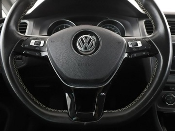Volkswagen Golf VII Variant 1.4 TSI BlueMotion Technology 125KM 2016 Volkswagen Golf Comfortline PDC grzane fotele, zdjęcie 20