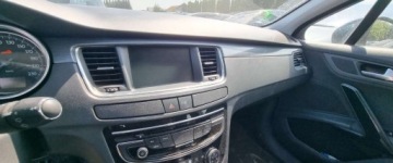 Peugeot 508 I 2017 Peugeot 508 2017r, 1.6 Benzyna. AUTOMAT. Lekko przetarty lewy bok. Jezdzi., zdjęcie 9