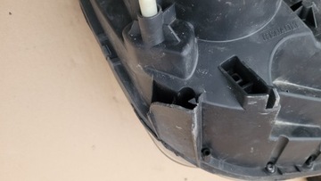 Dacia Duster I LIFT LAMPA LEWA PRZÓD REFLEKTOR LEWY