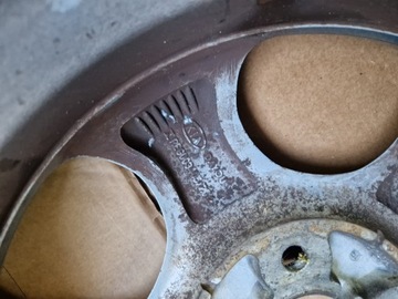2× DISK HLINÍK KIA OE 5.5" X 15" 4X100