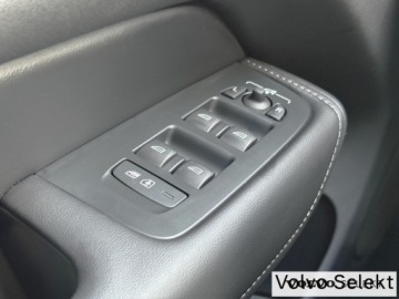 Volvo XC60 II Crossover Plug-In Facelifting 2.0 T6 350KM 2024 Volvo XC 60 T6 Plug-In Hybrid | Plus Dark | ASO |, zdjęcie 25