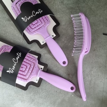 Массажная кисть для расчесывания волос