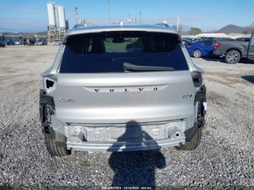 Volvo XC40 2023 Volvo XC 40 B5 Ultimate Bright Theme 2023 2.0 Benzyna 247KM, zdjęcie 4