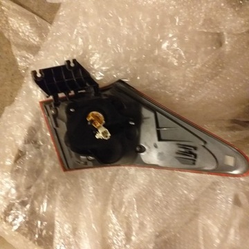 LEXUS GS 4 IV ZADNÍ PRAVÁ STRANA SVĚTLO EVROPA