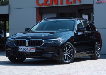 BMW Seria 5 G30-G31 Touring Plug-In 2.0 530e 292KM 2022 BMW 530e 292ps Panorama Hak ACC 4xKlima HiFi 18” Webasto Kamera Sam Parkuje, zdjęcie 38